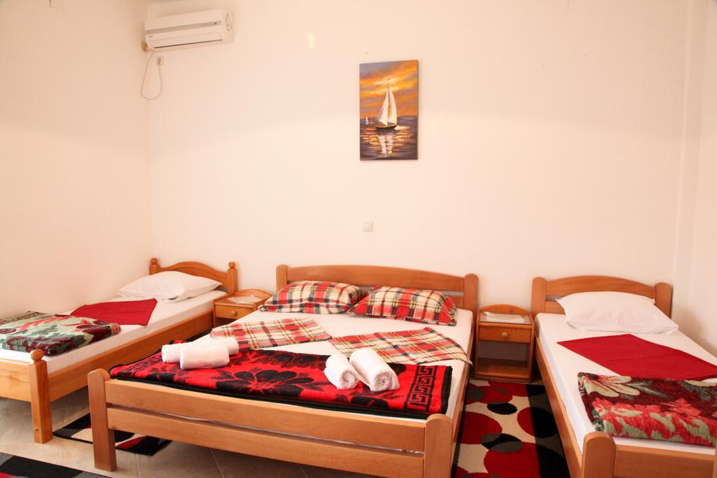 Apartments Sija Ulcinj Bilik gambar